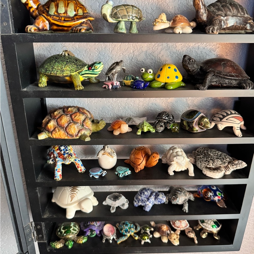 Decorative Turtle Figurine Collection - Picture 2 of 4